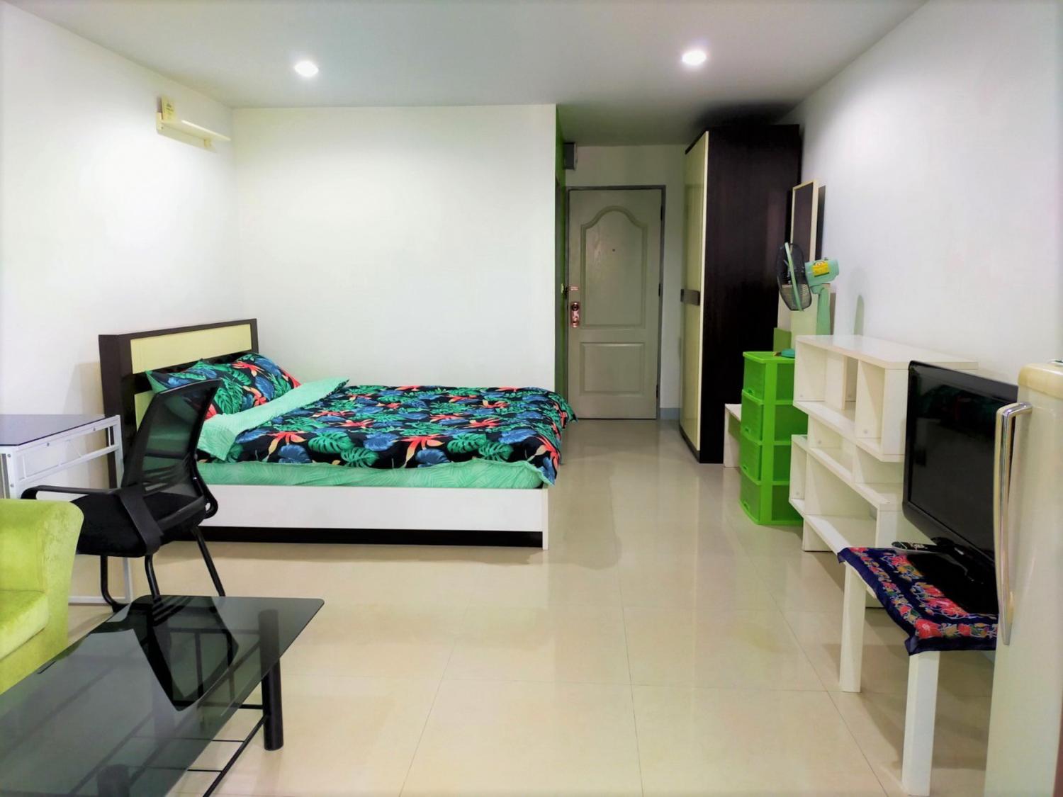 เช่าคอนโด รีเจ้นท์ โฮม 7 สุขุมวิท คอนโดมิเนียม - Condo Rental Regent Home 7 Sukhumvit condominium - 1700419