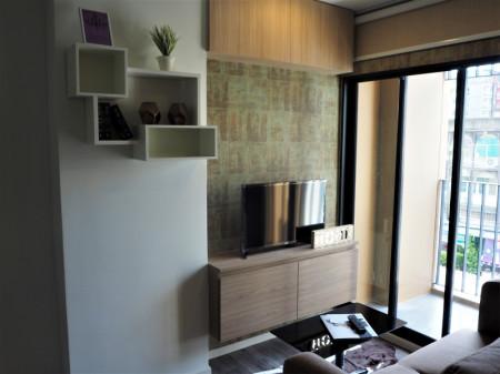 เช่าคอนโด บราวน์ คอนโด ห้วยขวาง คอนโดมิเนียม - Condo Rental Brown Condo Huaikwang condominium - 1721761