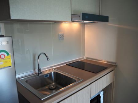 เช่าคอนโด บราวน์ คอนโด ห้วยขวาง คอนโดมิเนียม - Condo Rental Brown Condo Huaikwang condominium - 1721763