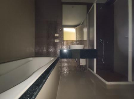 ขายคอนโด เวอรันดา เรสซิเดนท์ คอนโดมิเนียม - Sell Condo Veranda Residence condominium - 1738228