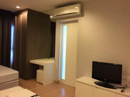 เช่าคอนโด เออร์บาโน่ แอบโซลูท สาทร-ตากสิน คอนโดมิเนียม - Condo Rental Urbano Absolute Sathon-Taksin condominium - 1845995