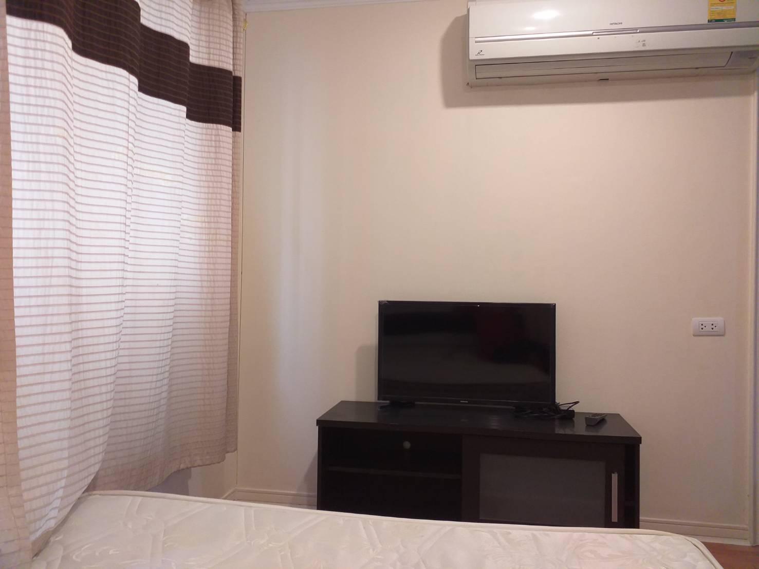 เช่าคอนโด ลุมพินี วิลล์ ศูนย์วัฒนธรรม คอนโดมิเนียม - Condo Rental Lumpini Ville Culteral Center condominium - 1858602