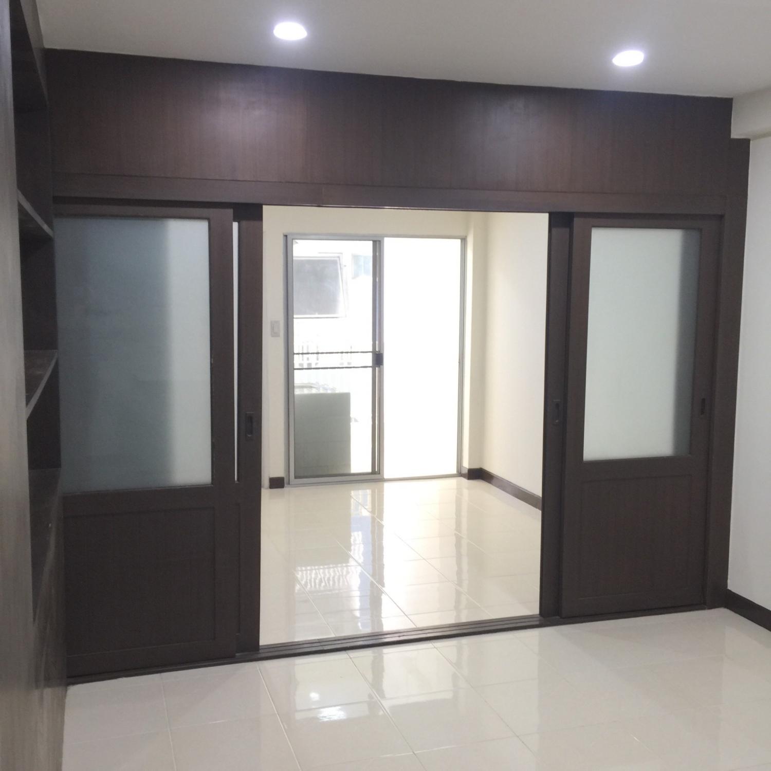 ขายคอนโด คัลเลอร์ ลิฟวิ่ง คอนโดมิเนียม - Sell Condo Color Living condominium - 1996099