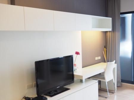 เช่าคอนโด เออร์บาโน่ แอบโซลูท สาทร-ตากสิน คอนโดมิเนียม - Condo Rental Urbano Absolute Sathon-Taksin condominium - 2040656