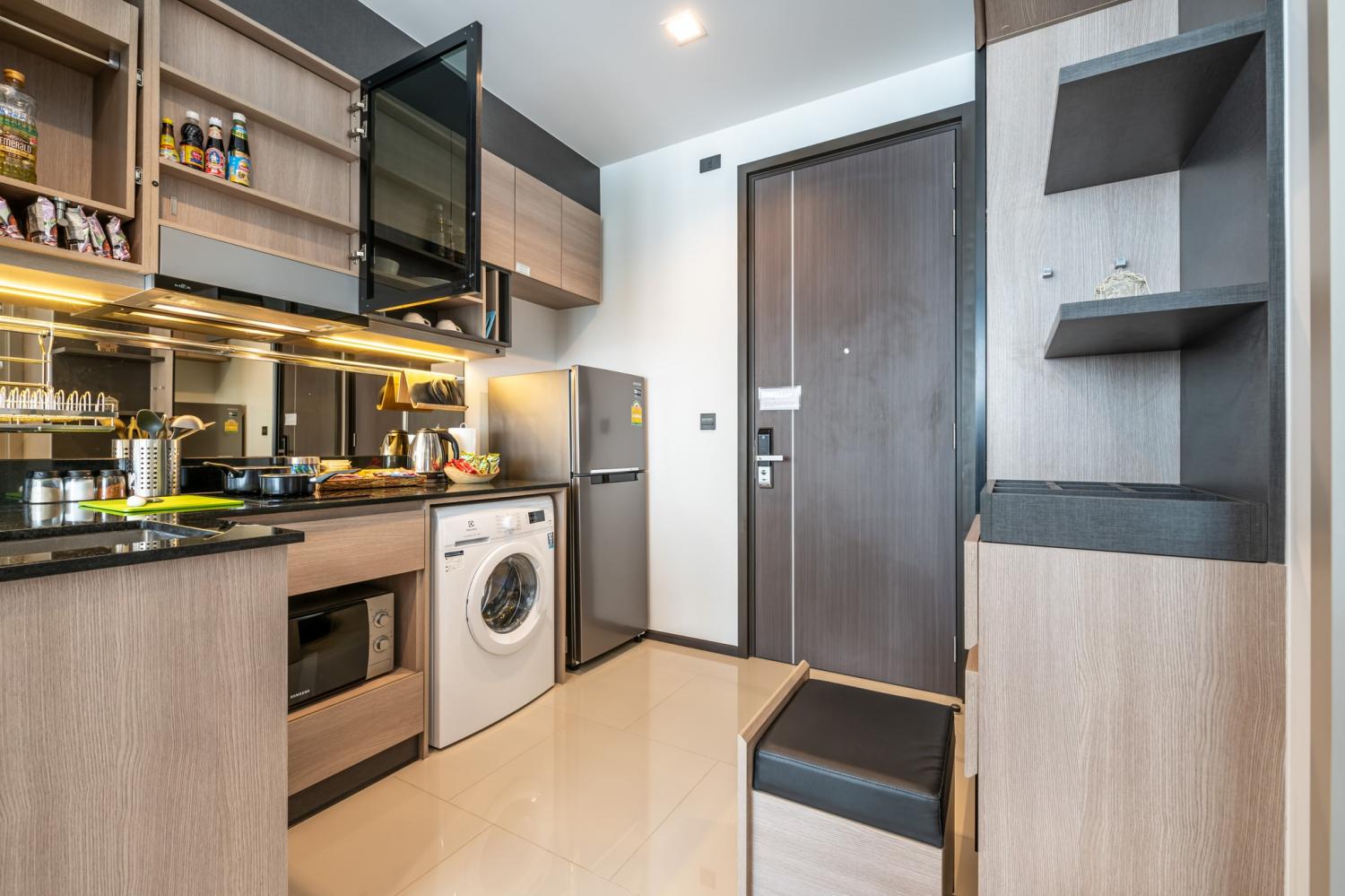 เช่าคอนโด เดอะ ไลน์ อโศก-รัชดา คอนโดมิเนียม - Condo Rental The Line Asoke-Ratchada condominium - 2049735