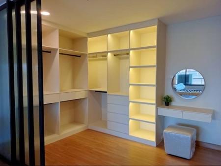 เช่าคอนโด บ้านเพลินจิต คอนโดมิเนียม - Condo Rental Baan Ploenchit Condominium - 2133912