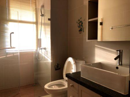 เช่าคอนโด Villa Sathon - Condo Rental   - 2196444