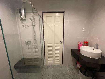 ขายคอนโด สุขุมวิท ลิฟวิ่ง ทาวน์ คอนโดมิเนียม - Sell Condo Sukhumvit Living Town condominium - 2196618