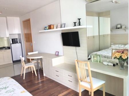 เช่าคอนโด เซอร์เคิล คอนโดมิเนียม - Condo Rental Circle condominium - 2302271