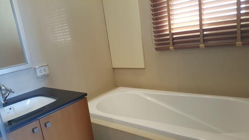 ขายคอนโด แฮมป์ตัน คอนโดมิเนียม - Sell Condo Hampton condominium - 2311999