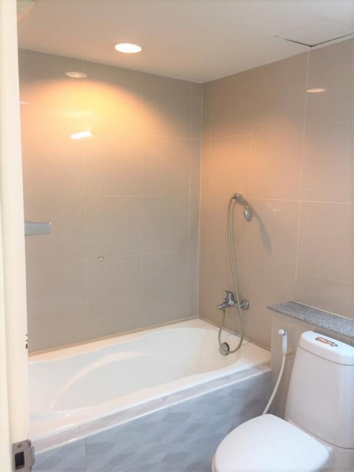 เช่าคอนโด ปภาดา สีลม คอนโดมิเนียม - Condo Rental Pabhada Silom condominium - 2360441