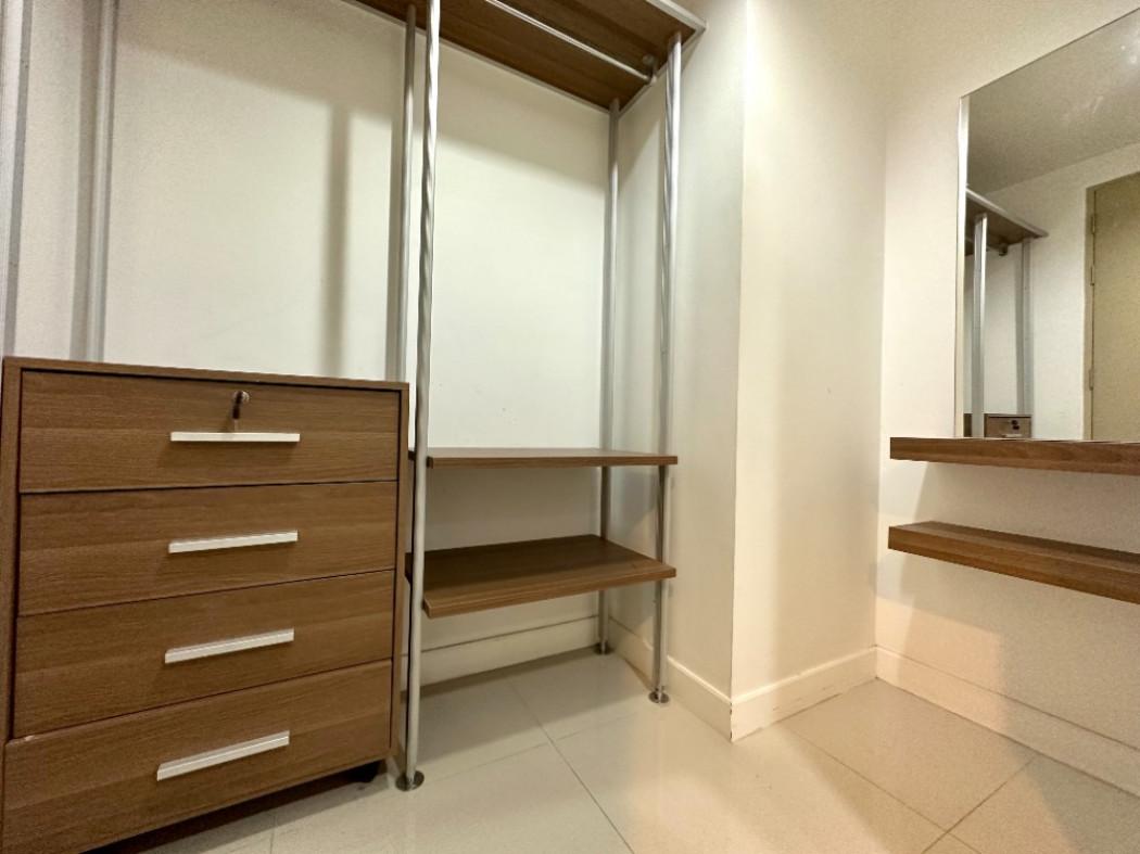 ขายคอนโด ไอดีโอ สาทร-ตากสิน คอนโดมิเนียม - Sell Condo Ideo Sathorn-Taksin condominium - 2407775
