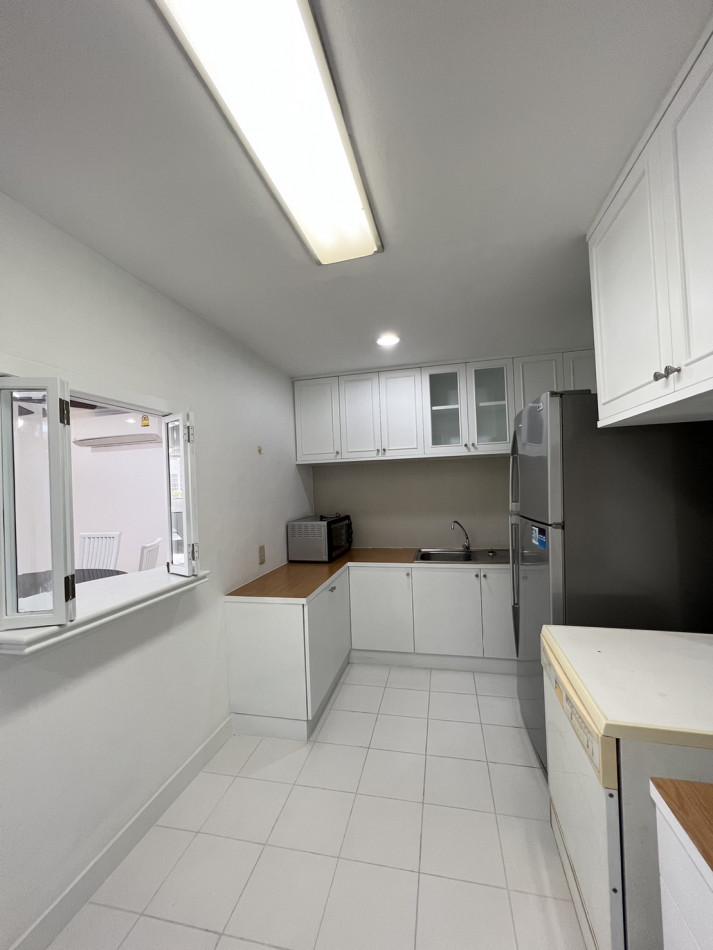 เช่าคอนโด อคาเดเมีย แกรนด์ ทาวเวอร์ - Condo Rental Acadamia Grand Tower condominium - 2441847