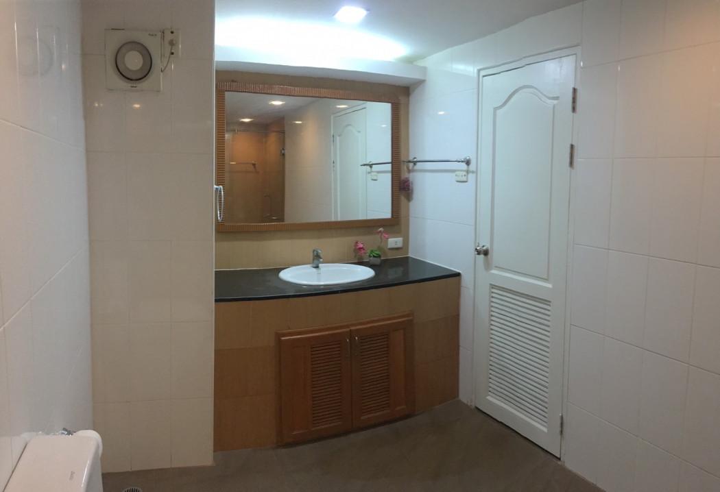 ขายคอนโด ศรีวรา แมนชั่น คอนโดมิเนียม - Sell Condo Srivara Mansion condominium - 2460337