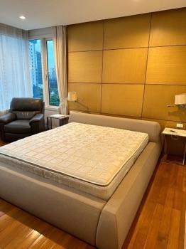 เช่าคอนโด เดอะรอยัล ศาลาแดง คอนโดมิเนียม - Condo Rental The Royal Saladaeng condominium - 2467541