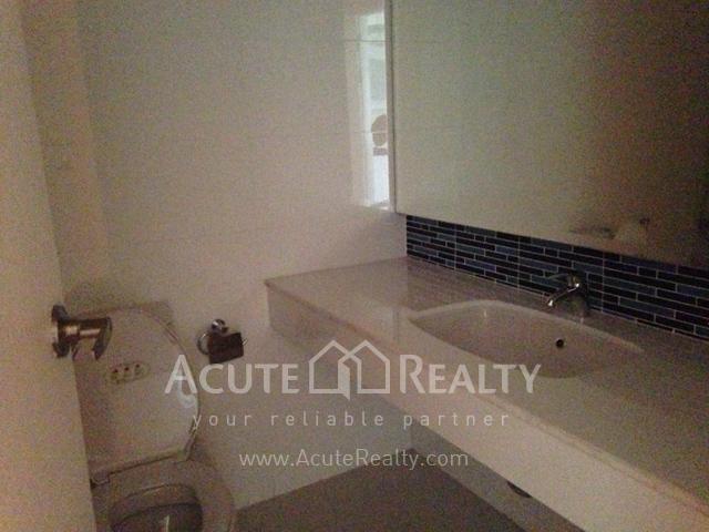 ขายคอนโด บ้านสวนเพชร คอนโดมิเนียม - Sell Condo Baan Suanpetch condominium - 2554559