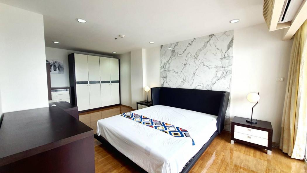 ขายคอนโด ริเวอร์ เฮเว่น เจริญกรุง คอนโดมิเนียม - Sell Condo   - 2557021
