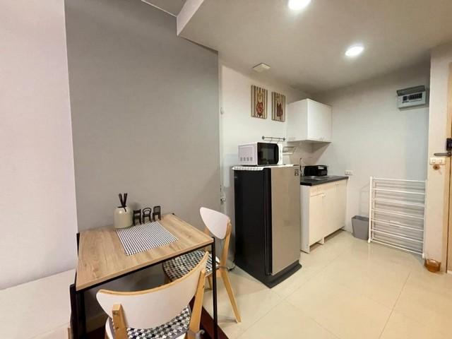 เช่าคอนโด เวอรันดา เรสซิเดนท์ คอนโดมิเนียม - Condo Rental Veranda Residence condominium - 2566913
