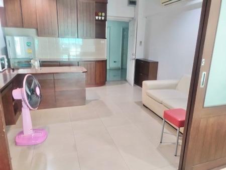 เช่าคอนโด อารีย์ เพลส (พหลโยธิน7) คอนโดมิเนียม - Condo Rental Aree Place (Phahonyothin7) condominium - 2575849