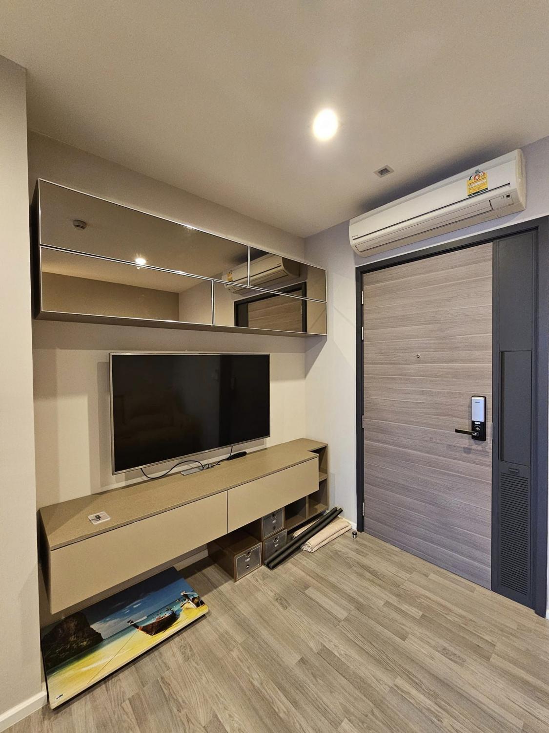 เช่าคอนโด เดอะ รูม สาทร - เซนหลุยส์ คอนโดมิเนียม - Condo Rental The Room Sathorn - St.Louis condominium - 2589450