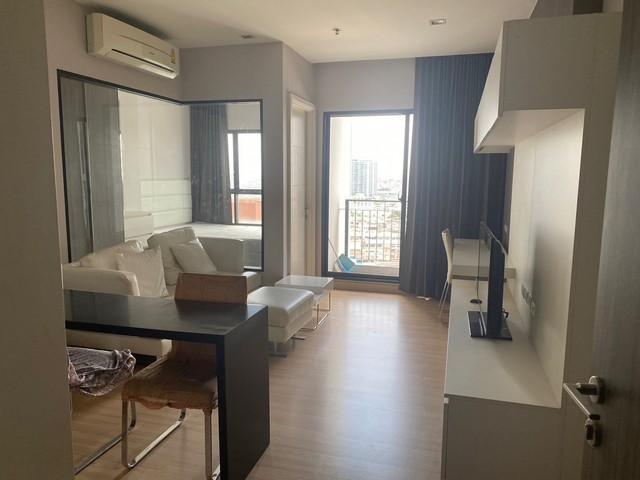 ขายคอนโด เออร์บาโน่ แอบโซลูท สาทร-ตากสิน คอนโดมิเนียม - Sell Condo Urbano Absolute Sathon-Taksin condominium - 2597265