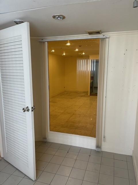 ขายคอนโด ไอทีเอฟ สีลม พาเลส คอนโดมิเนียม - Sell Condo ITF Silom Palace condominium - 2617859