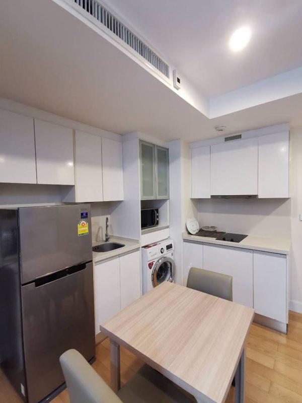 ขายคอนโด โคเรสซิโอ สาทร-พิพัฒน์ คอนโดมิเนียม - Sell Condo Collezio Sathorn-Pipat condominium - 2634259