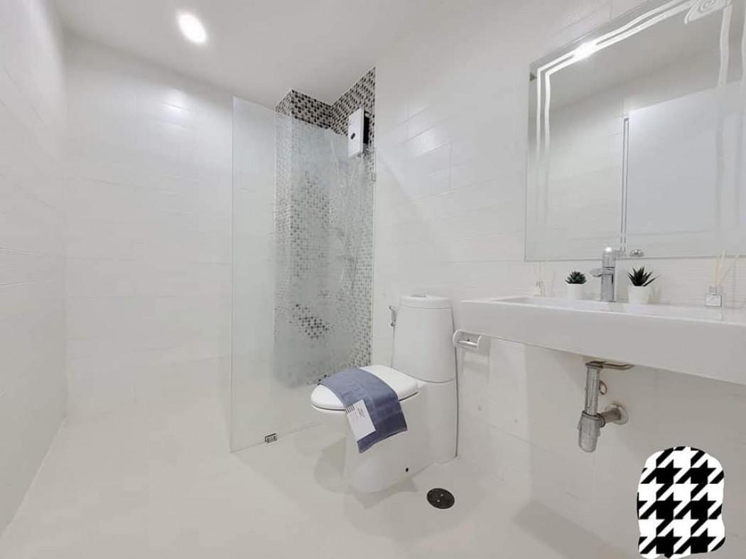 เช่าคอนโด THE IRIS (ดิ ไอริส คอนโดมิเนียม) - Condo Rental   - 2636269