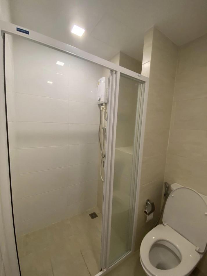 เช่าคอนโด บราวน์ คอนโด ห้วยขวาง คอนโดมิเนียม - Condo Rental Brown Condo Huaikwang condominium - 2639814