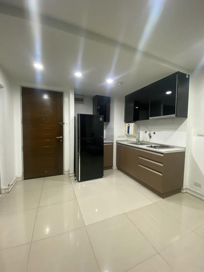 เช่าคอนโด ธนาทรี คอนโดมิเนียม - Condo Rental Thana Tri Condominium - 2652847