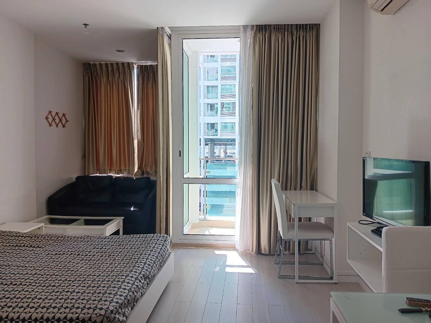 เช่าคอนโด ทีซี กรีน คอนโดมิเนียม - Condo Rental TC Green condominium - 2671466