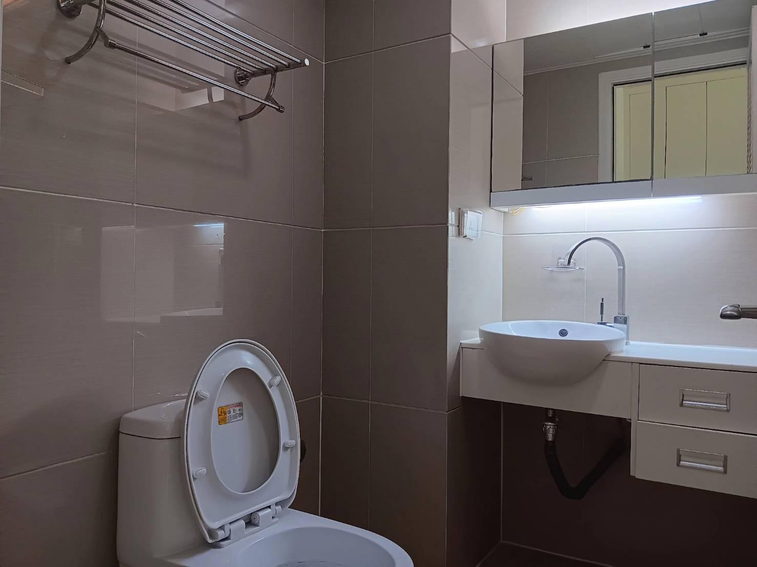 เช่าคอนโด ทีซี กรีน คอนโดมิเนียม - Condo Rental TC Green condominium - 2671472