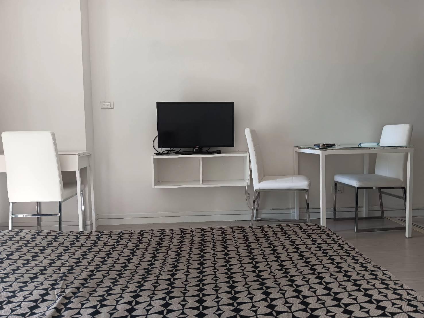 เช่าคอนโด ทีซี กรีน คอนโดมิเนียม - Condo Rental TC Green condominium - 2671465