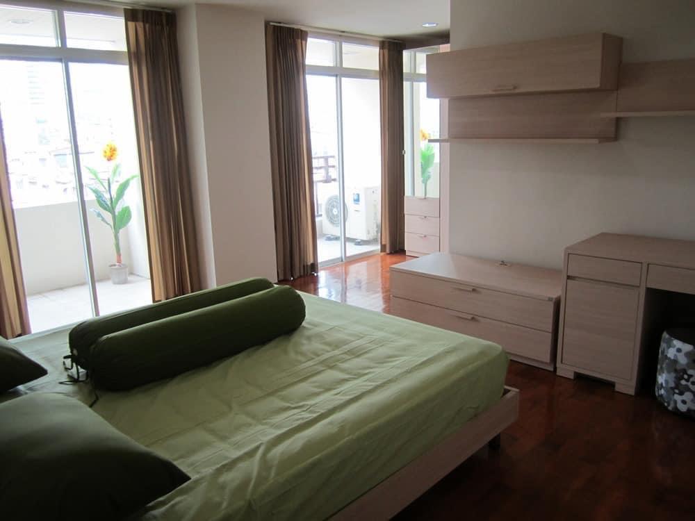 เช่าคอนโด ปภาดา สีลม คอนโดมิเนียม - Condo Rental Pabhada Silom condominium - 2675873