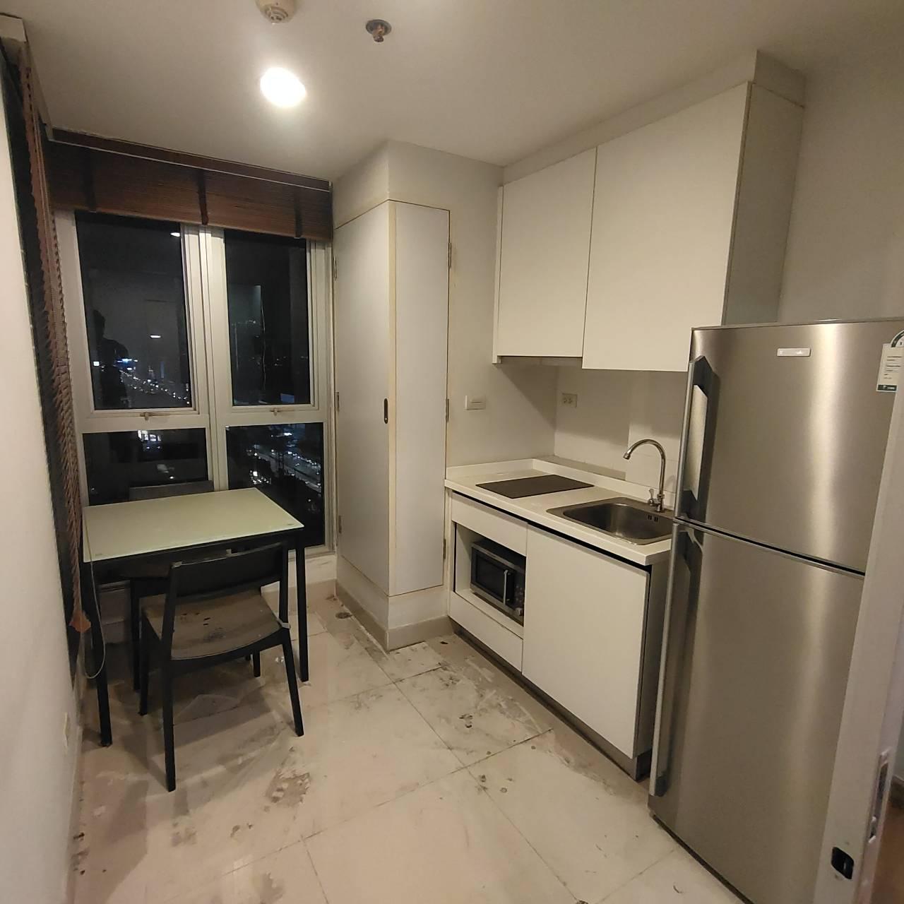 เช่าคอนโด เซ็นทริค รัชดา-สุทธิสาร คอนโดมิเนียม - Condo Rental Centric Ratchada-Suthisan condominium - 2675902