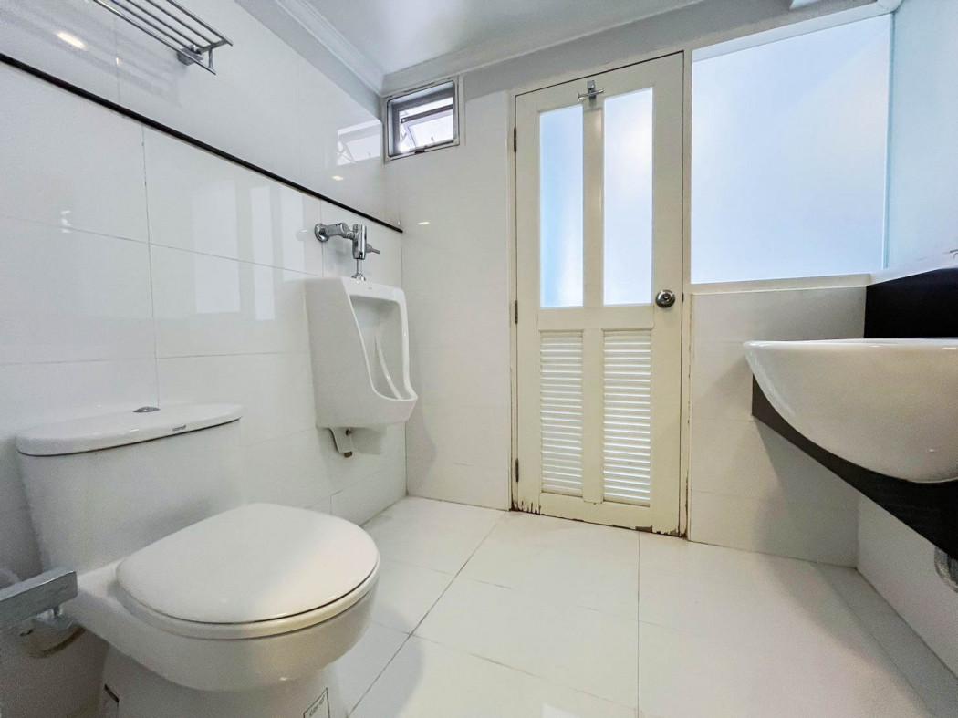 ขายคอนโด Flawless Sathorn Residence : ฟลอเลส สาทร เรสซิเด้นซ์ - Sell Condo   - 2683327