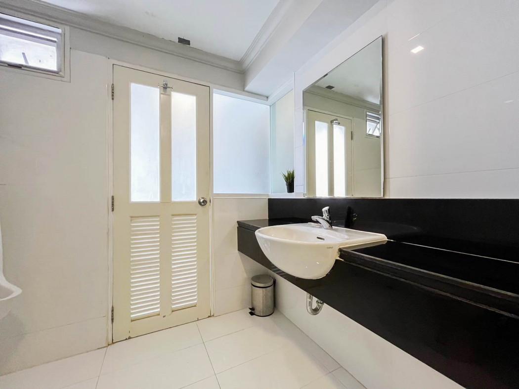 ขายคอนโด Flawless Sathorn Residence : ฟลอเลส สาทร เรสซิเด้นซ์ - Sell Condo   - 2683345