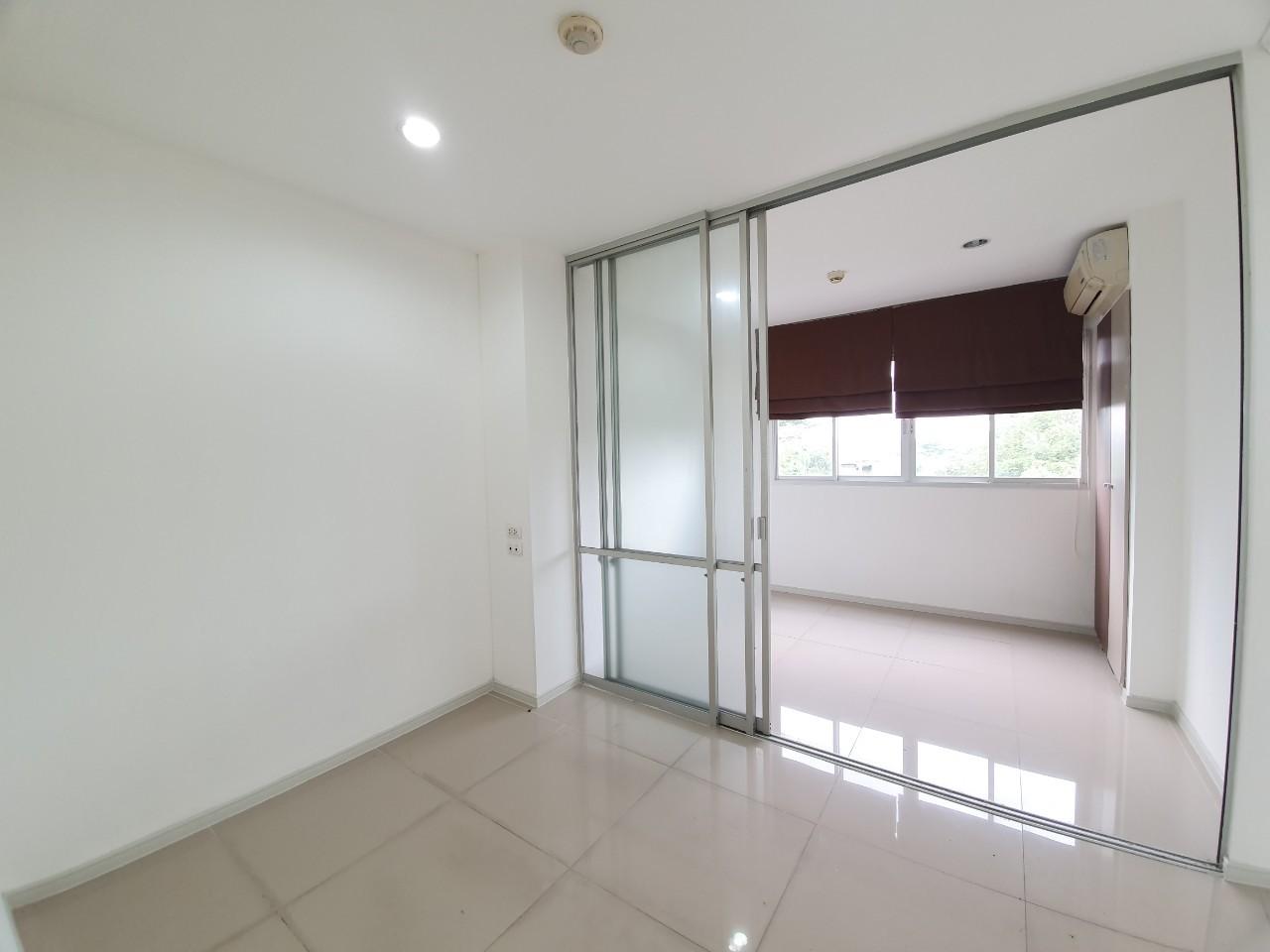 เช่าคอนโด ลุมพินี คอนโดทาวน์ นิด้า - เสรีไทย - Condo Rental Lumpini Condotown Nida - Serithai - 2691861