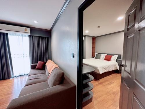 เช่าคอนโด กรีนพอยท์ สีลม คอนโดมิเนียม - Condo Rental Green Point Silom condominium - 2753655