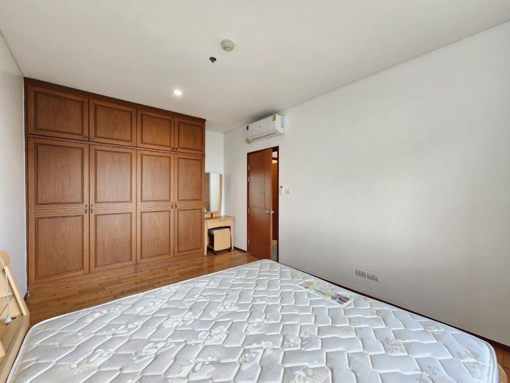 เช่าคอนโด Villa Sathorn for Rent - Condo Rental   - 2794392