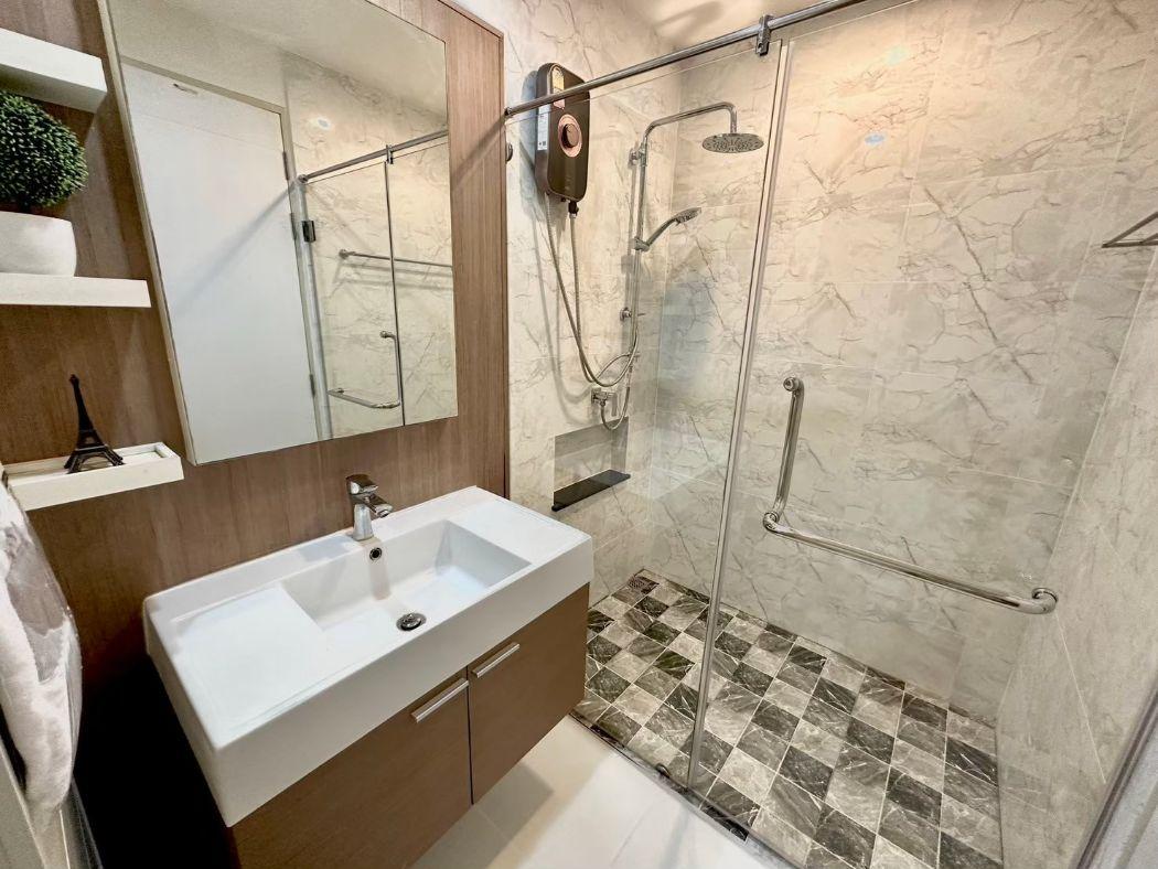 เช่าคอนโด คิว.เฮ้าส์ คอนโด สาทร คอนโดมิเนียม - Condo Rental Q.House Condo Sathorn condominium - 2796171
