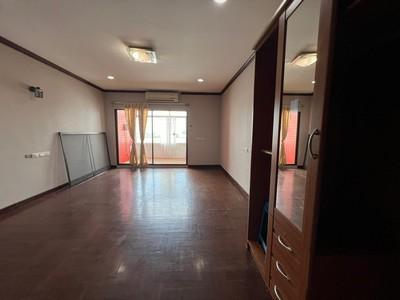 ขายคอนโด คันทรีคอมเพล็กซ์ บางนา คอนโดมิเนียม - Sell Condo Country Complex Bangna condominium - 2810002