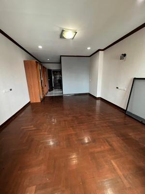 ขายคอนโด คันทรีคอมเพล็กซ์ บางนา คอนโดมิเนียม - Sell Condo Country Complex Bangna condominium - 2810000