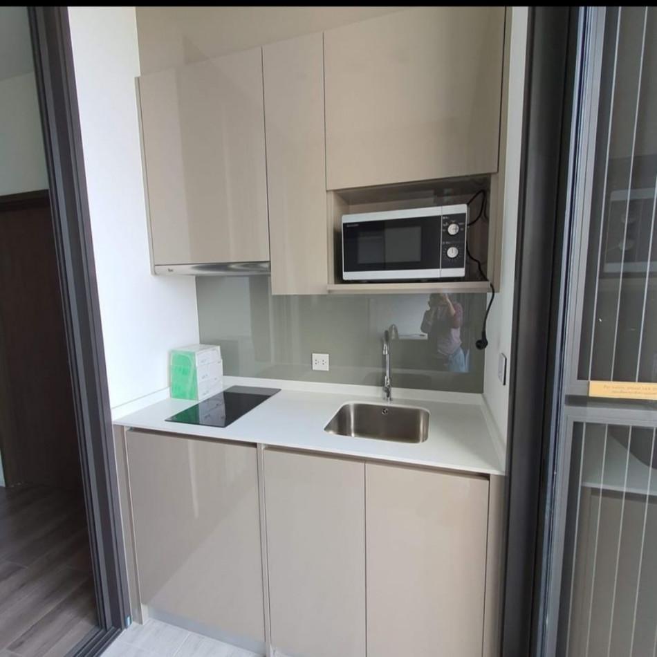 เช่าคอนโด Whizdom Essence สุขุมวิท (วิสซ์ดอม เอสเซ้นส์ สุขุมวิท) - Condo Rental   - 2812962