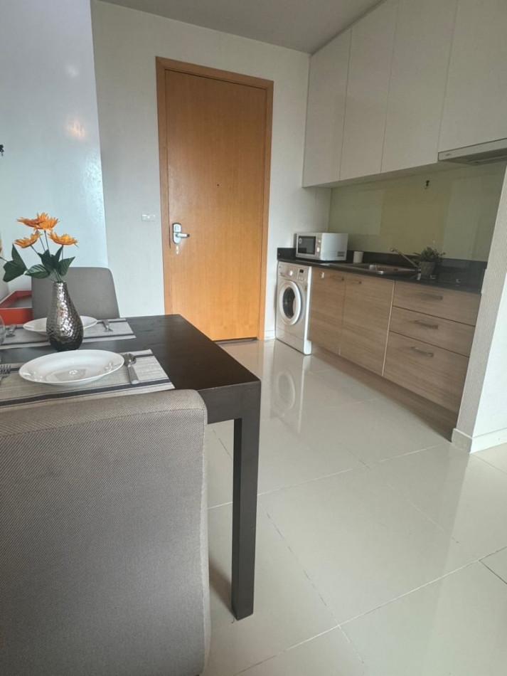 เช่าคอนโด เซอร์เคิล คอนโดมิเนียม - Condo Rental Circle condominium - 2814045
