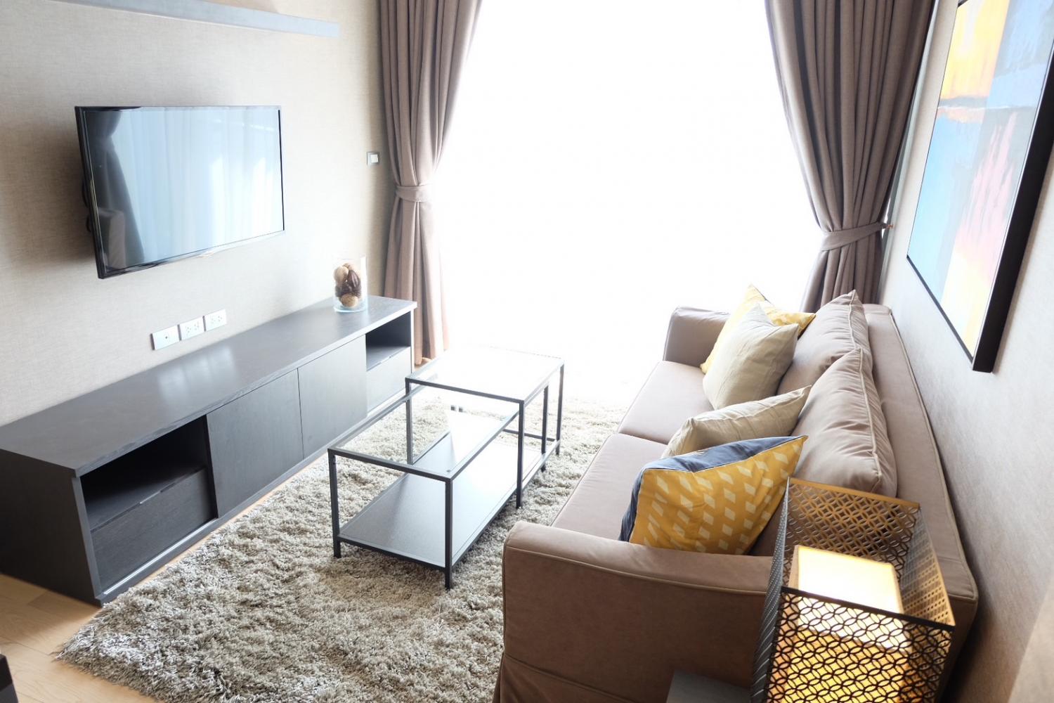 เช่าคอนโด เวีย 49 คอนโดมิเนียม - Condo Rental Via 49 condominium - 2818639