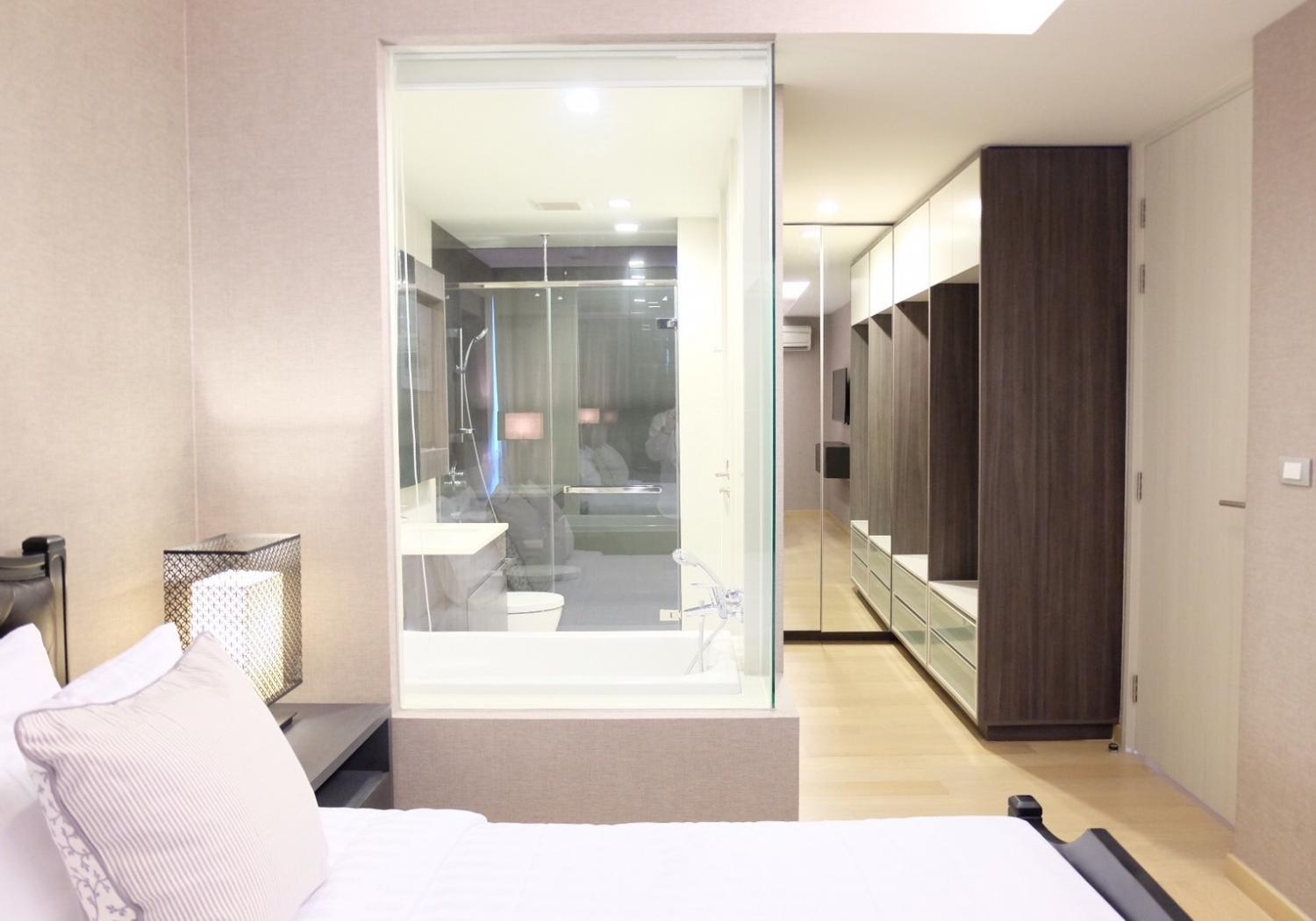 เช่าคอนโด เวีย 49 คอนโดมิเนียม - Condo Rental Via 49 condominium - 2818641