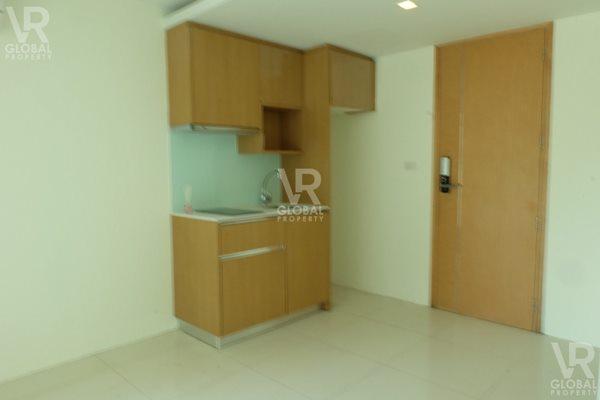 ขายคอนโด ขายคอนโดมิเนียมโลว์ไรส์ Socio Ruamrudee ในซอยร่วมฤดี 1 ห้องนอน 1 ห้องน้ำ - Sell Condo   - 2820328