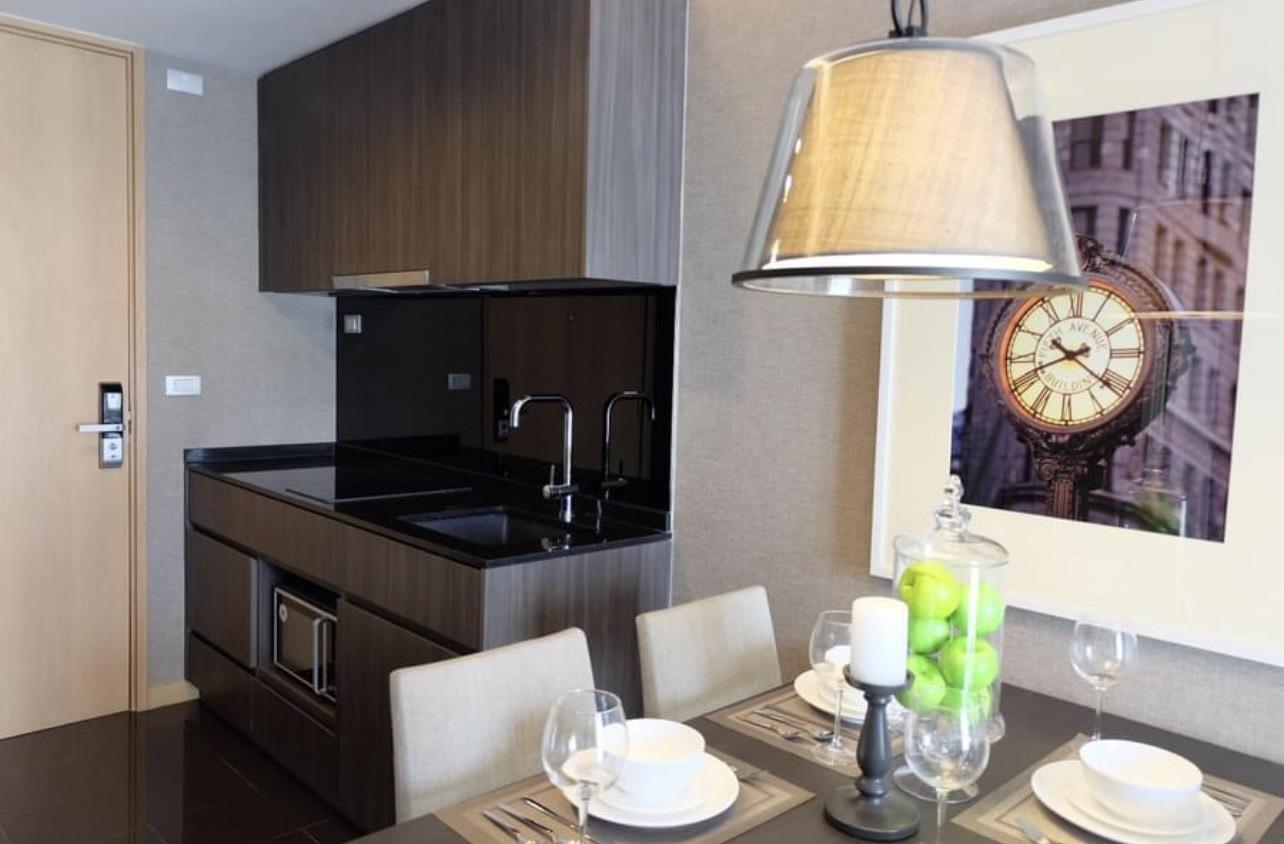 เช่าคอนโด เวีย 49 คอนโดมิเนียม - Condo Rental Via 49 condominium - 2820727
