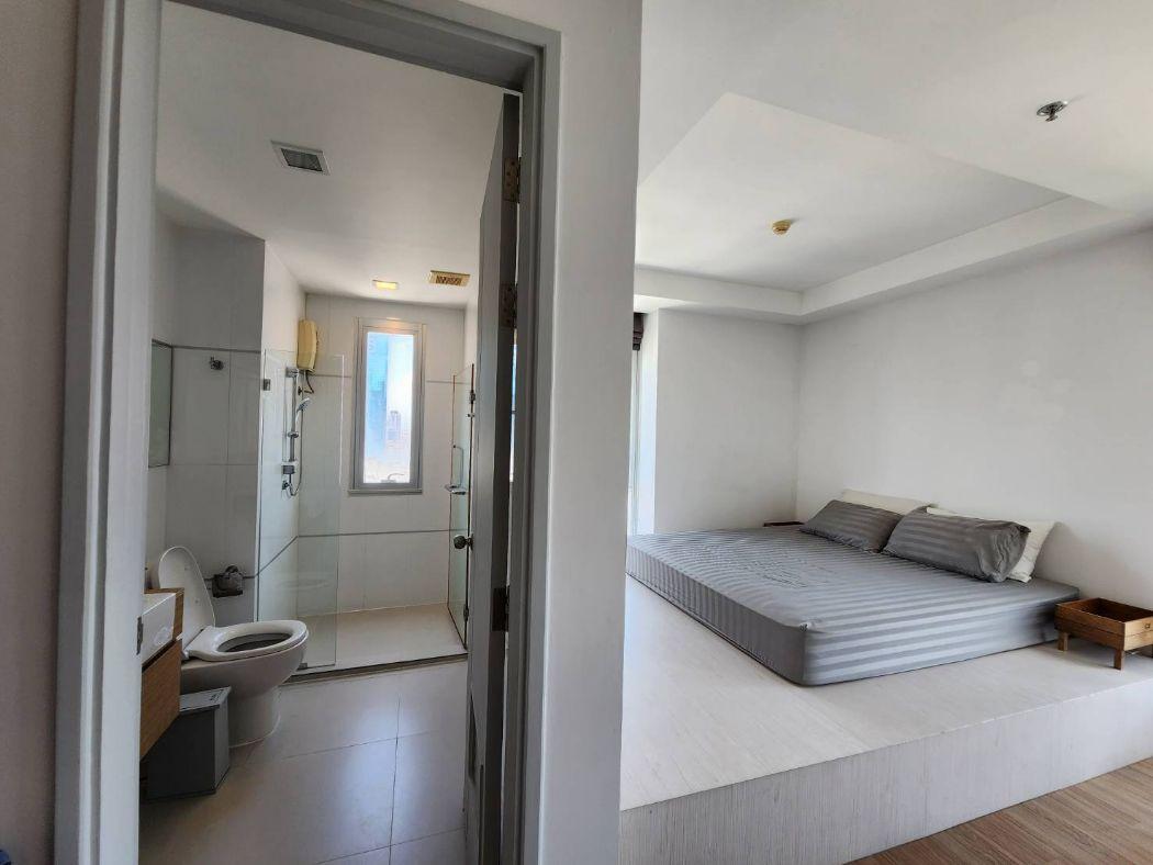 เช่าคอนโด ทรู ทองหล่อ คอนโดมิเนียม - Condo Rental Thru Thonglor condominium - 2821016